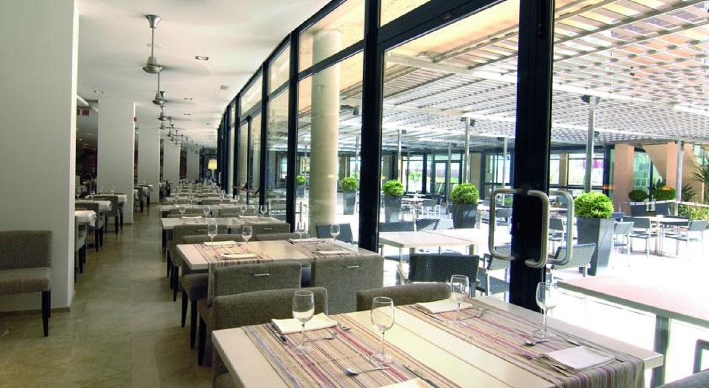 Ohtels Les Oliveres El Perello  Bagian luar foto