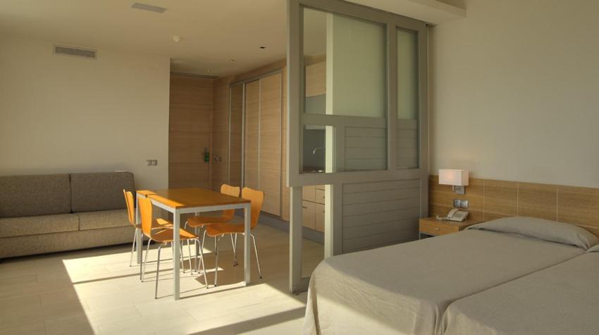 Ohtels Les Oliveres El Perello  Bagian luar foto