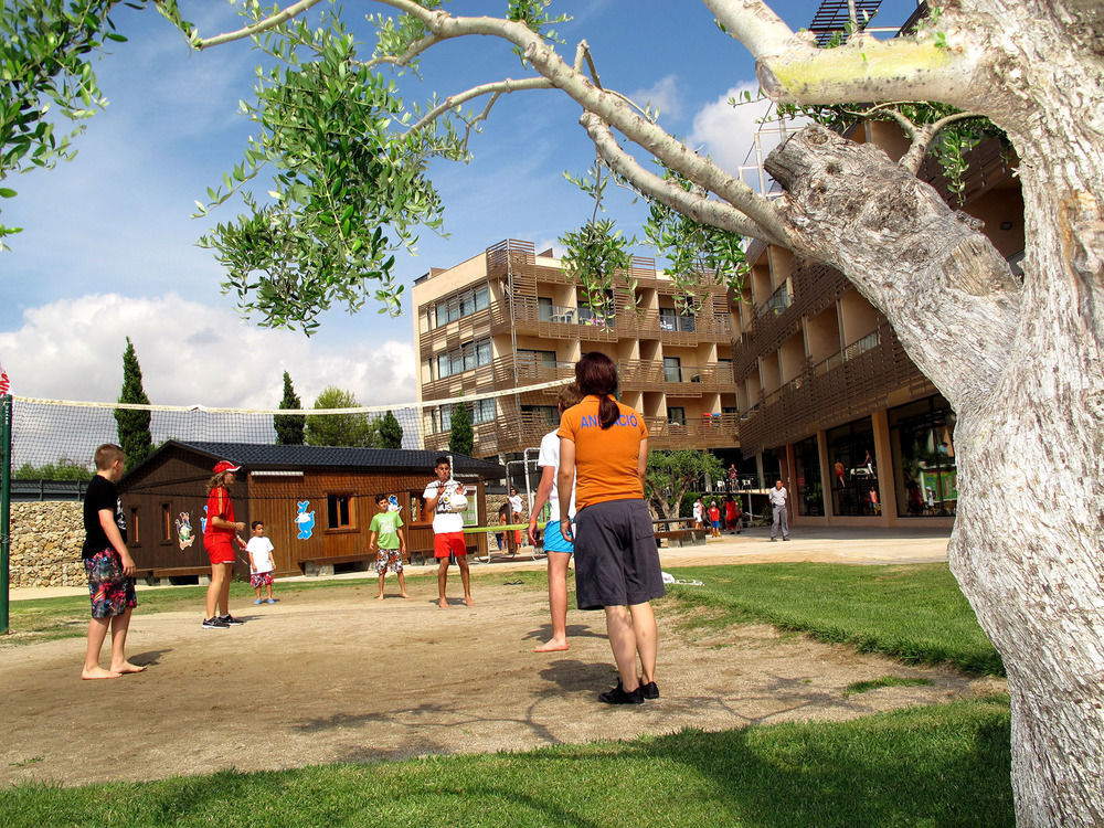 Ohtels Les Oliveres El Perello  Bagian luar foto